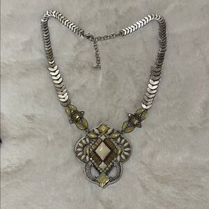Elegant Statement Necklace